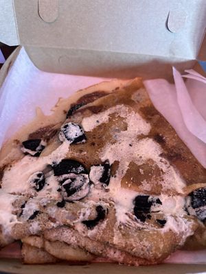   at La Crepe Du Jardin in Los Angeles