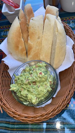 Great bread with a really good guacamole dip (good portion as well)  at La Casa de Bamboo in Huacachina