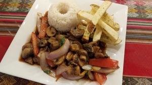 Champignon saltado at La Casa de Bamboo in Huacachina