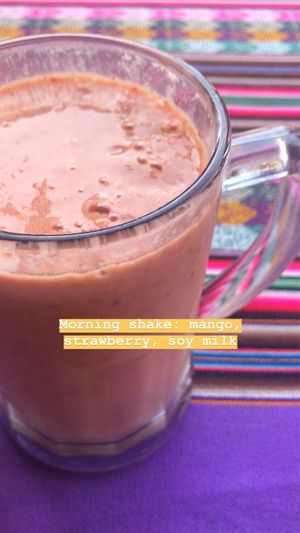 Vegan shake at La Casa de Bamboo in Huacachina