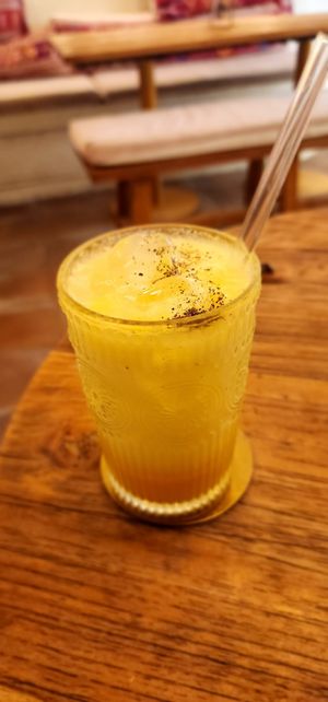 Golden Soda at Jhoii Local Eats in Sanur