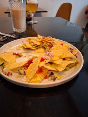 Tortillachips with guacamole at Euphoria Coffee & Brunch in Cascais
