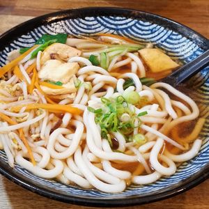 Vegane Udon Nudelsuppe mit Tofu at Xi, Asian Specialties in Salzburg