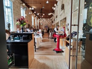 Interior at Ristorante Ornellaia in Zurich