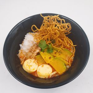 Veggi Khoi Soi at Hotpot Panda in Chiang Mai