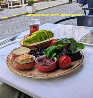 Vegan breakfast at North Art Coffee in Istanbul