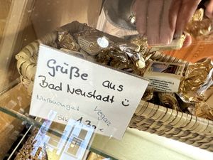 vegan sweets  at Naturkost am Hohntor in Bad Neustadt An Der Saale