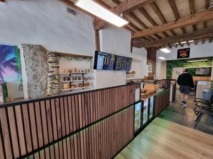 Counter at Oké Poké  in Oudenaarde