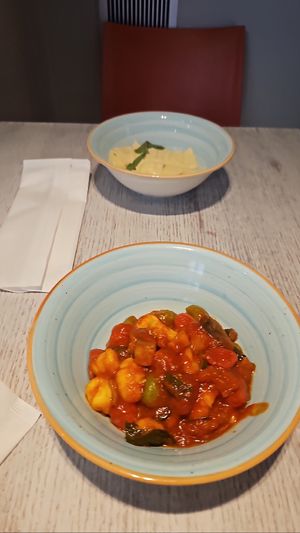 Ravioli and gnocci at L'Ora della Pasta in Como