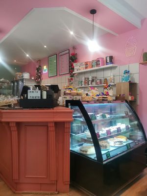  at Cupcakemoka bakery in Barcelona