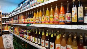 A wide range of organic beverages for refreshment at Biomarkt Biodelikat in Bad Toelz
