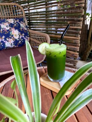 Detox Juice at PlantLab in Hoi An
