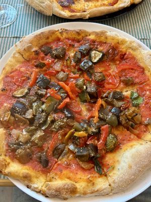 Pizza Vegetariana ohne Käse   at Rosárium in Lagoa