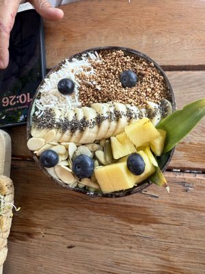 Hulk Spirulina Smoothie Bowl  at Elixir Spot - Centro - temporarily closed in Puerto Vallarta