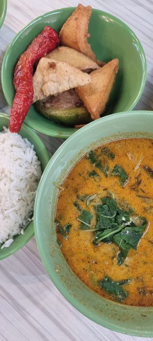 Yong tau foo set b laksa base with rice at Daily Green 吉祥素 - Tampines in East Singapore