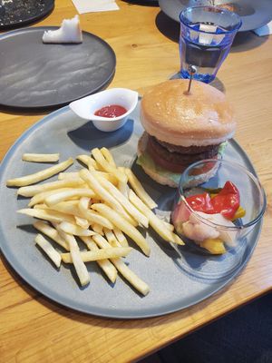 Kinzan Miso Mayo Burger Set at Tempu Terrace in Wakayama