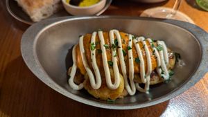 Amazing food, great service - all the food was very well flavoured. Really loved the blackened avocado dish at Faire Tapas & Wine in Barcelona