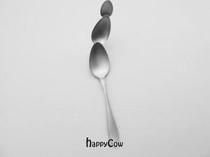 Cutlery from Maki Okamoto at the Steinbeisser Experimental Gastronomy Spring Edition taking place from 10 - 12 May 2013 at Steinbeisser Experimental Gastronomy in Amsterdam