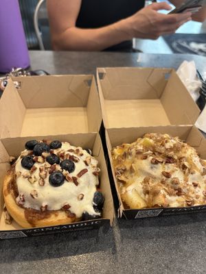 (left) maple frosting and blueberries/pecans, (right) apple pie crumble  at Cinnaholic in Tampa