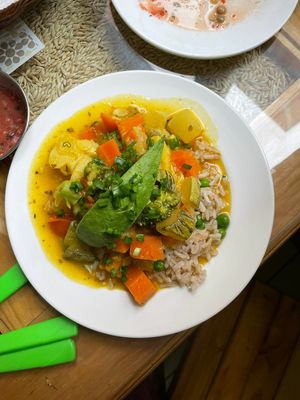 Rice with vegetables at Reencuentro con la Naturaleza in La Paz