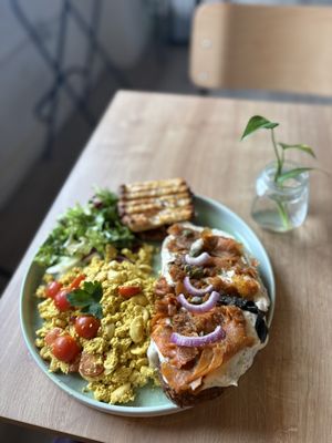 Lox on sourdough and scrambled tofu  at superplanty in Zagreb