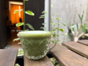matcha latte at Aliado Bar & Aperitivo in San Juan