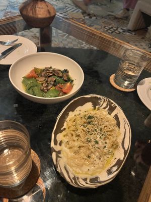 ravioli special & cacio e pepe  at Aliado Bar & Aperitivo in San Juan