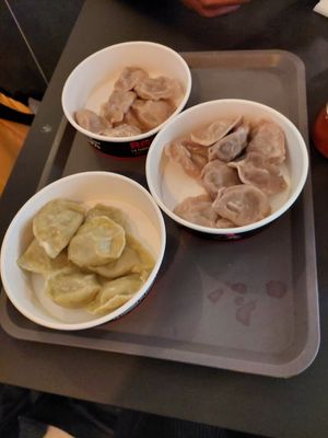1 portion = 7 dumplings at Vino e Ravioli in Florence