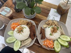 Broken rice   at Bon's Vegan - Chay Thực Dưỡng  in Ho Chi Minh City