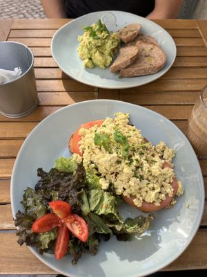 Tofu Scramble Toast and Guacamole  at Sage Brunch in Lisbon