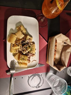  at Lestro Pizza Restaurant in Brescia