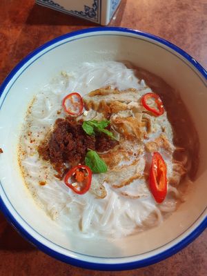 Penang white curry for 9,8 RM at Big Veggie - 马来西亚大蔬無界 in Kuching