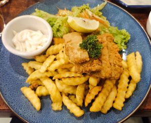 Fish and chips, i like the salad at Big Veggie - 马来西亚大蔬無界 in Kuching