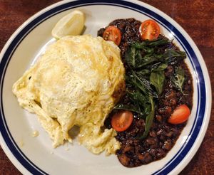 Thai phad kra pow, superlicious, highly recommend at Big Veggie - 马来西亚大蔬無界 in Kuching