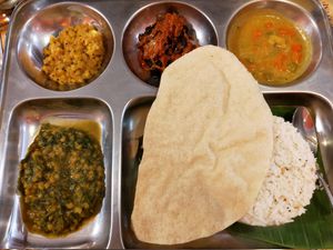 Coconut rice with 4 curries at Krishna Bhavan - 5eme in Paris