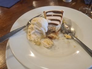 Vegan Bakewell and vegan ice cream #Veganuary at The Bulls Head  in Sandbach