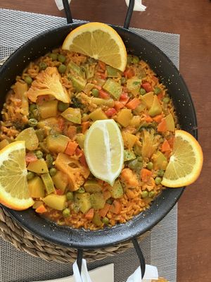 Very good vegan Paella😄for Germans: don‘t worry it is made out of vegan broth (there is a typo in the menu)  at Mijia in Tenerife