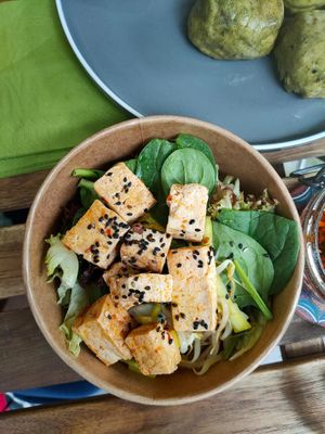 Mapo tofu salad at Da Mai in Cologne