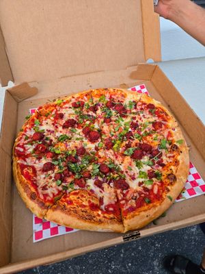 Vegan chicken tikka pizza at Apna Pizza in Rockville