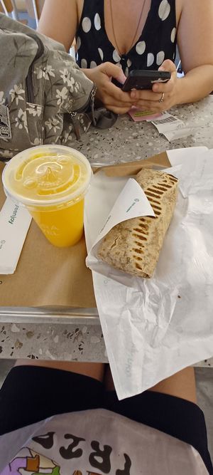 Wrap de falafel grande at Greenjoy  in Sao Paulo