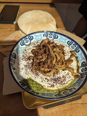 Hummus with shwarma at Lebanese Bites - Had Rin in Koh Phangan