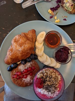 Breakfast for two at Bataat in Amsterdam