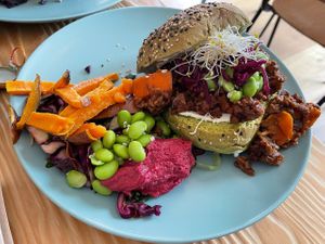 sloppy joe sandwich - mmm at Bataat in Amsterdam