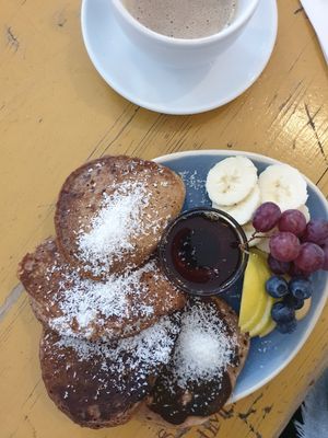 Banana buckwheat pancakes at Bataat in Amsterdam