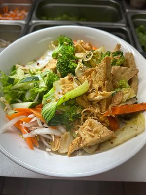  at ViVi Pho Arapahoe in Englewood