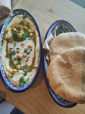  at FLFL - Centraal in Utrecht