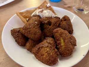 Veganer Falafel Teller  at Al Shami Restaurant in Wolfsburg