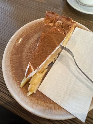 Apfelkuchen   at Café Die Alte Schule in Hennef