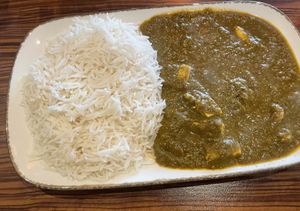 Reis mit Spinat-Tofu Sauce, Mittagstisch  at Apple & Eve - Vegan & tierisch lecker in Hamburg