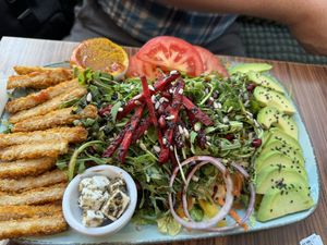 Avocado salad  at Apple & Eve - Vegan & tierisch lecker in Hamburg